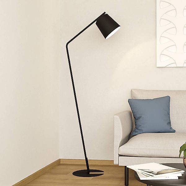 Stehleuchte Oneda aus Stahl günstig online kaufen