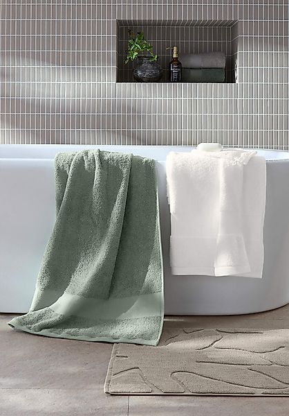 hessnatur Frottier Handtuch aus Bio-Baumwolle - grün - Größe 70x140 cm günstig online kaufen