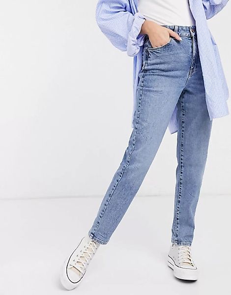 New Look – Mom-Jeans in Mittelblau mit betonter Taille günstig online kaufen