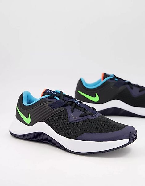Nike Training – MC – Sneaker in Schwarz und Weiß günstig online kaufen