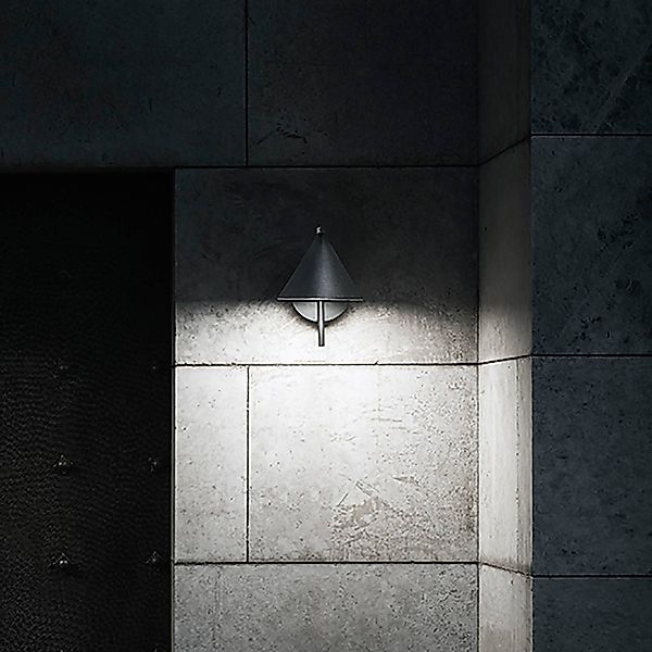 FLOS Captain Flint Außenwandlampe 2.700K schwarz günstig online kaufen