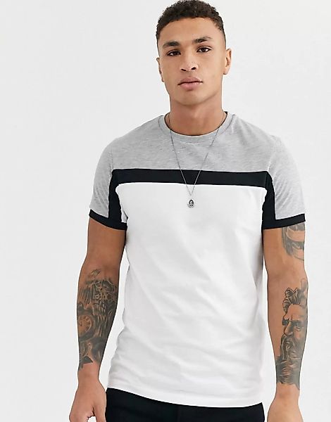 ASOS DESIGN – Weißes T-Shirt mit Farbblockeinsätzen günstig online kaufen