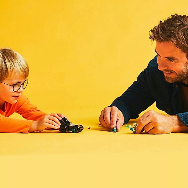 LEGO® Batman™ & Batmobil™ vs. Mr. günstig online kaufen