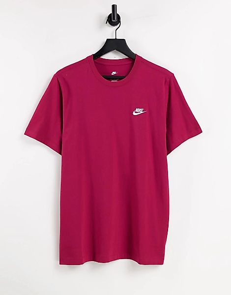 Nike – Club – T-Shirt in der Farbe Granatapfel-Rot günstig online kaufen