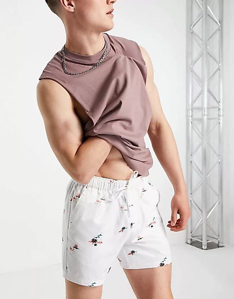 ASOS DESIGN – Schmale Shorts aus Satin mit Flamingomotiv-Weiß günstig online kaufen