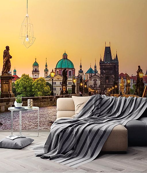 Fototapete Karlsbrücke Prag Gelb Grün Braun 3,50 m x 2,55 m FSC® günstig online kaufen