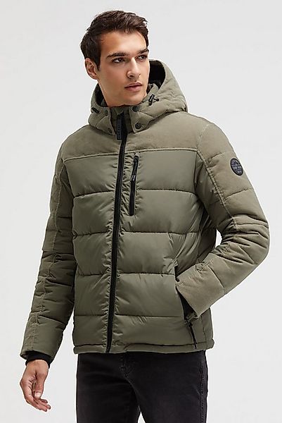 CAMP DAVID Winterjacke mit verstellbarem Gummizug im Saum günstig online kaufen