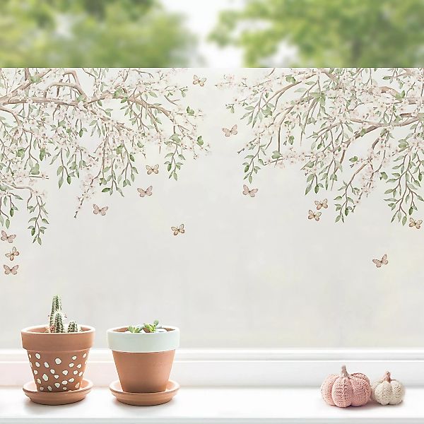Fensterfolie Kirschblüte im Flügelspiel der Schmetterlinge günstig online kaufen
