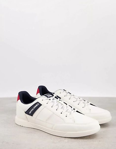 Jack & Jones – Sneaker in Weiß aus Kunstleder mit seitlichem Logostreifen günstig online kaufen