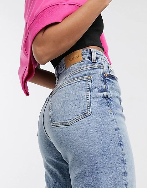 Monki – Zami – Jeans aus Bio-Baumwolle in geradem Schnitt mit hoher Taille günstig online kaufen