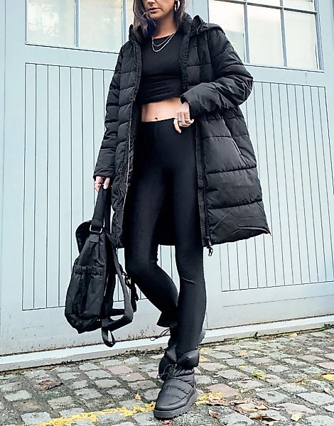 Vero Moda – Wattierter, Longline-Mantel in Schwarz günstig online kaufen
