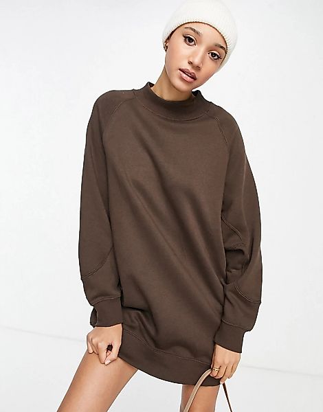 Pull&Bear – Übergroßes Sweatshirt-Kleid in Schokolade-Braun günstig online kaufen
