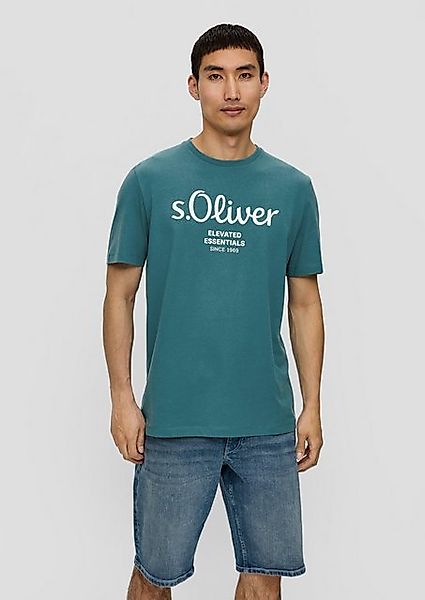 s.Oliver Kurzarmshirt T-Shirt aus Baumwolle mit Label-Print Artwork günstig online kaufen