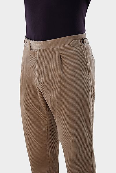 Kordhose mit Bundfalte Slim Fit günstig online kaufen