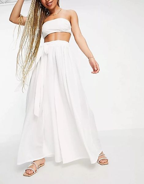 ASOS DESIGN – Strandhose aus Chiffon mit Gürtel und weitem Bein in Weiß, Ko günstig online kaufen