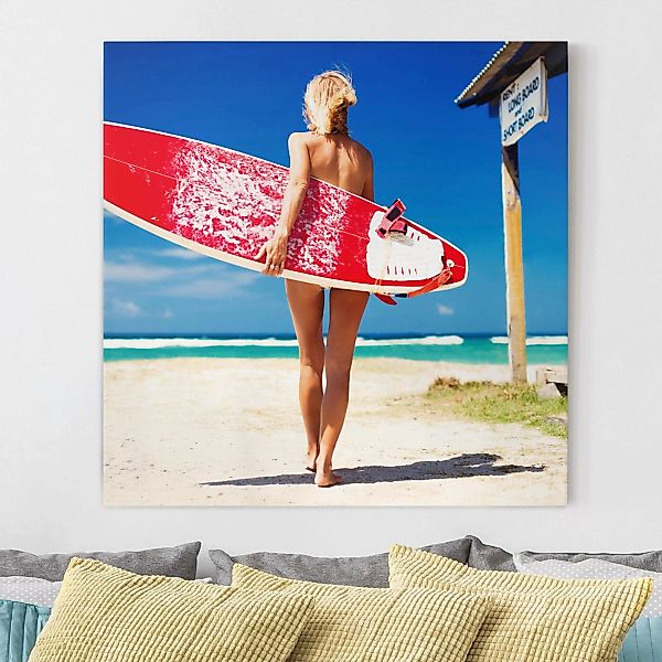 Leinwandbild Sport - Quadrat Surfergirl günstig online kaufen