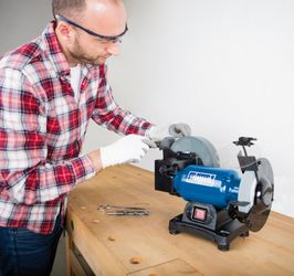 Scheppach Nass-Trockenschleifer BG200W günstig online kaufen