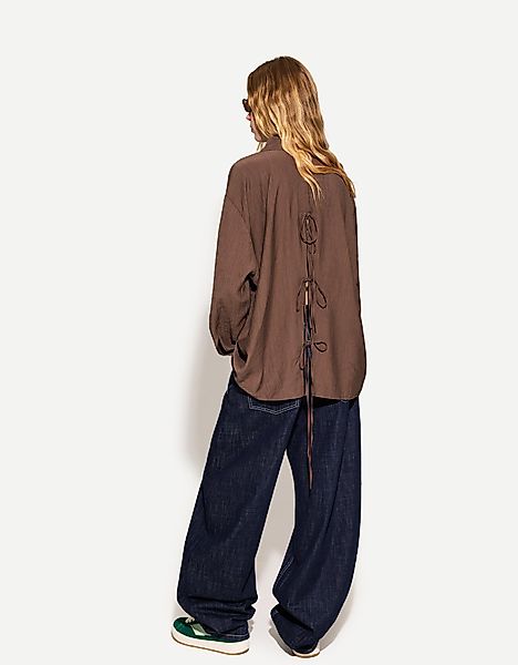 Bershka Crêpe-Hemd Mit Schleifen Damen M Braun günstig online kaufen