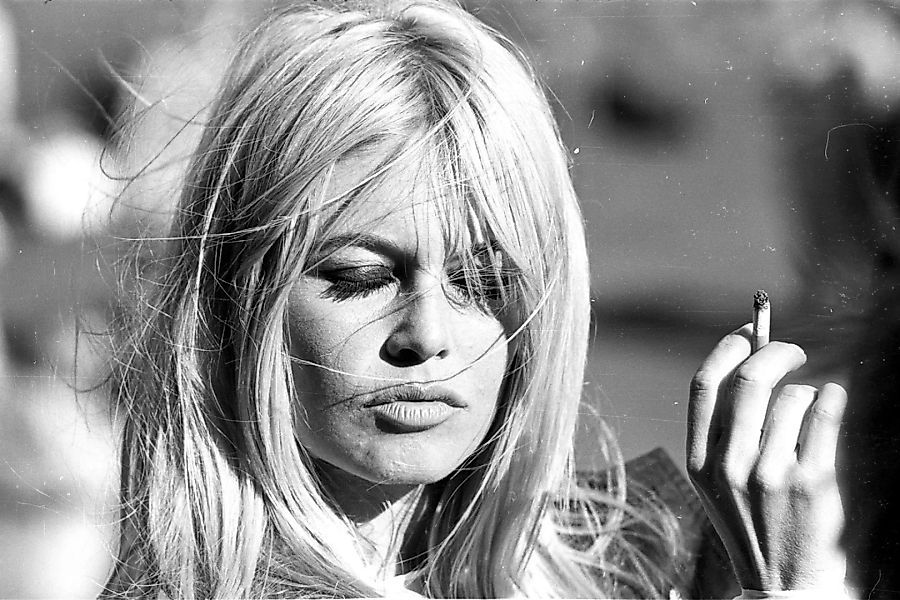 queence Acrylglasbild "Brigitte Bardot", Schwarz-Weiß-Stars-Frau, Fine Art- günstig online kaufen