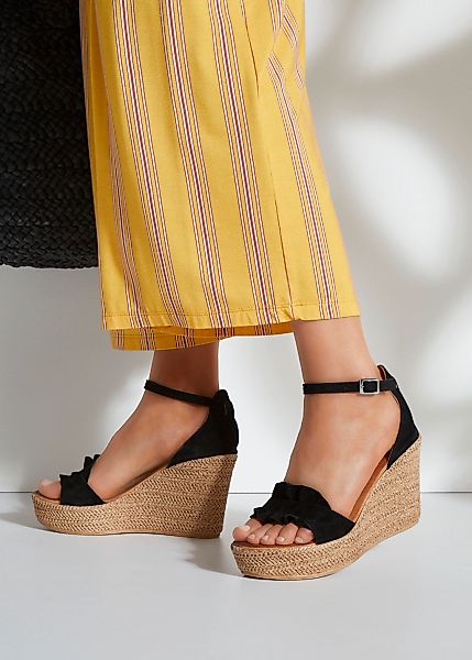 LASCANA Sandalette "Sommerschuh" Sandale, Sommerschuh aus Leder mit Keilabs günstig online kaufen