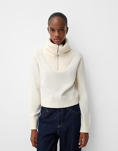 Bershka Sportlicher Rollkragenpullover Mit Reißverschluss Damen Xs Rohweiß günstig online kaufen