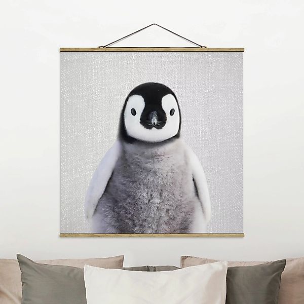 Stoffbild mit Posterleisten Baby Pinguin Pepe günstig online kaufen