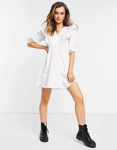 New Look – Kurzärmliges Popeline-Minikleid mit Rüschen in Weiß günstig online kaufen