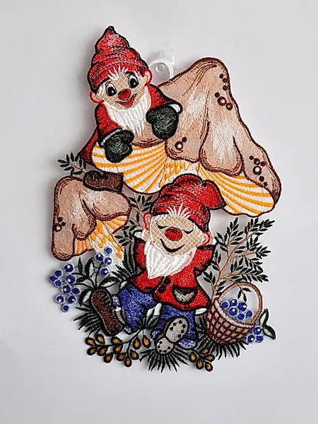 Stickereien Plauen Fensterbild »Waldwichtel« günstig online kaufen