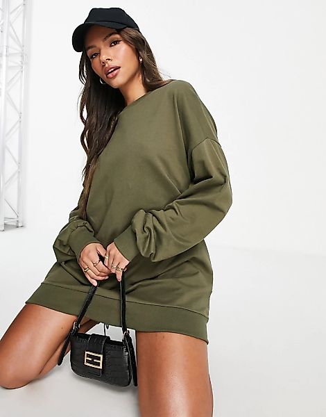 ASOS DESIGN – Kurzes Sweatshirt-Kleid mit Oversize-Schnitt in Khaki-Grün günstig online kaufen