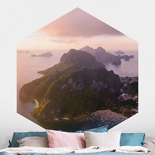 Hexagon Fototapete Atmosphärische Küstenlandschaft günstig online kaufen