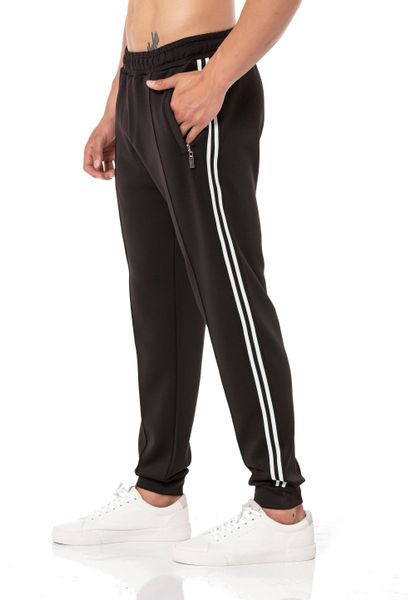 RedBridge Jogginghose mit seitlichen Streifen - günstig online kaufen