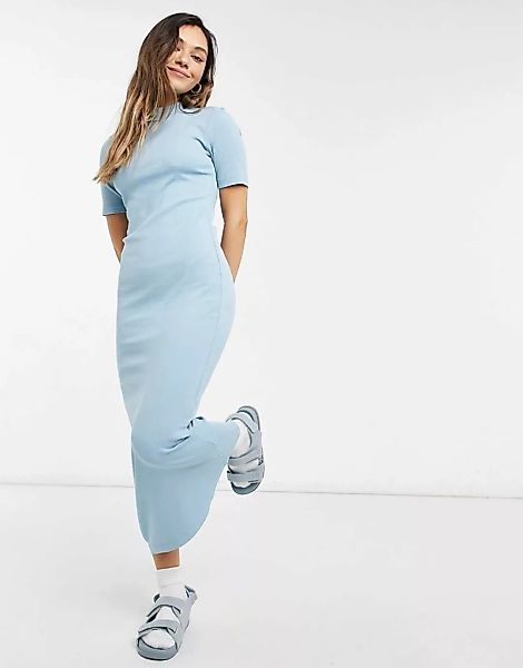 Weekday – Vera – Geripptes Midikleid aus Bio-Baumwolle in Blau günstig online kaufen