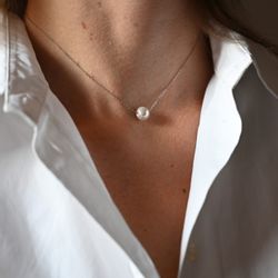 Runde Perlé Kette mit Anhänger zarte günstig online kaufen