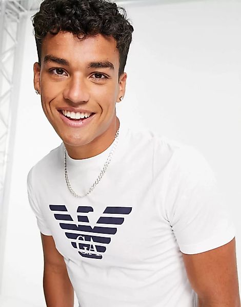 Emporio Armani – Schmal geschnittenes T-Shirt in Weiß mit Adlerlogo auf der günstig online kaufen