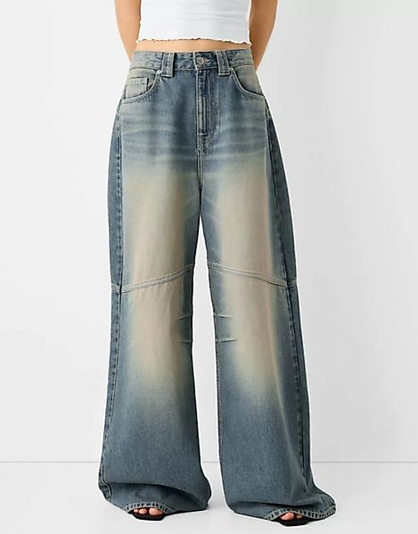 Bershka Super-Baggy-Fit-Jeans Mit Stickerei Damen 32 Ausgewaschenes Blau günstig online kaufen