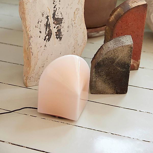 HAY Parade LED-Tischleuchte blush pink Höhe 16 cm günstig online kaufen