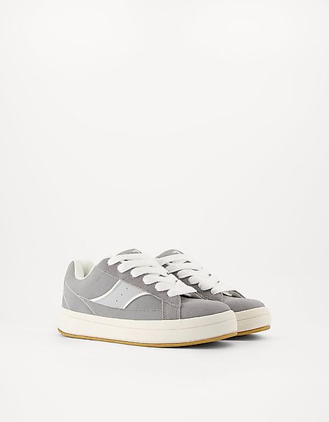 Bershka Sneaker Aus Rauleder Im Skater-Stil Damen 39 Grau günstig online kaufen