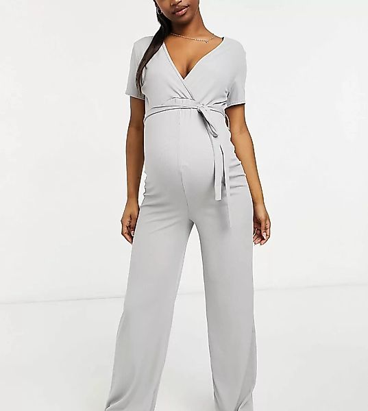 Missguided Maternity – Grauer Jumpsuit mit weitem Bein und Wickeldesign günstig online kaufen
