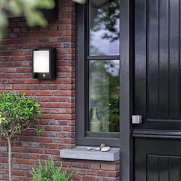 Philips LED-Wandleuchte Arbour UE, 2er-Pack, Sensor, 2.700 K günstig online kaufen