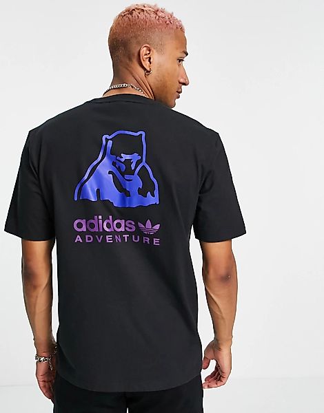 adidas Originals – Adventure – T-Shirt in Schwarz mit Polarbär-Grafik günstig online kaufen