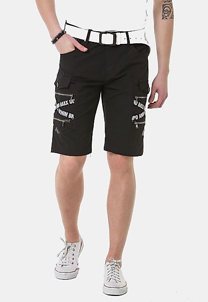 Cipo & Baxx Stoffhose "Capri-Shorts", mit zahlreichen Taschen günstig online kaufen