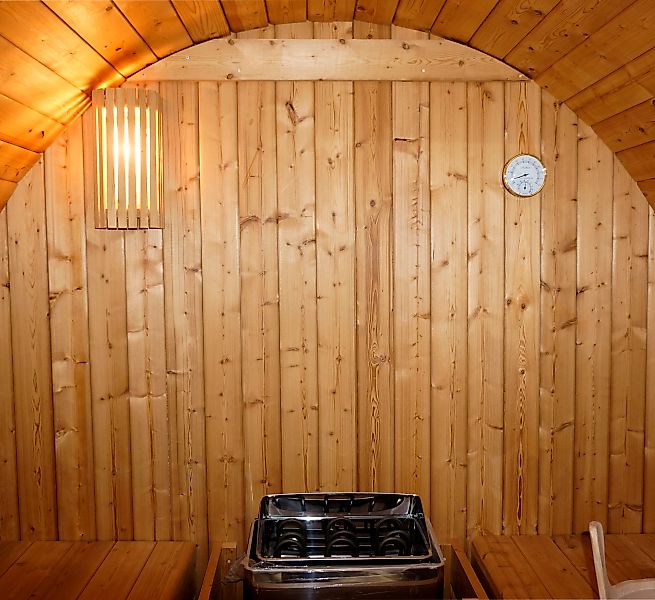 Sanotechnik Fasssauna »»TROMSÖ L««, geeignet für 4 Personen, Fichetnholz günstig online kaufen