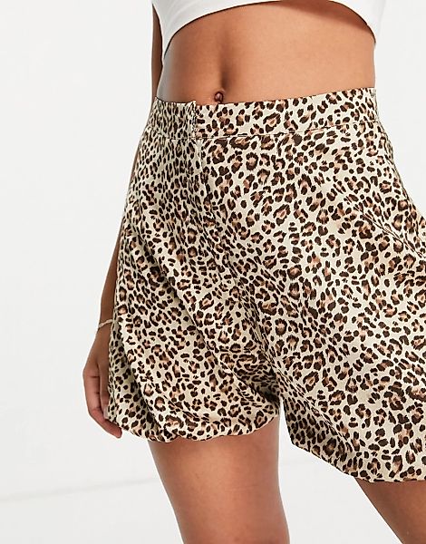 Missguided – Ballon-Shorts mit Leopardenmuster-Braun günstig online kaufen
