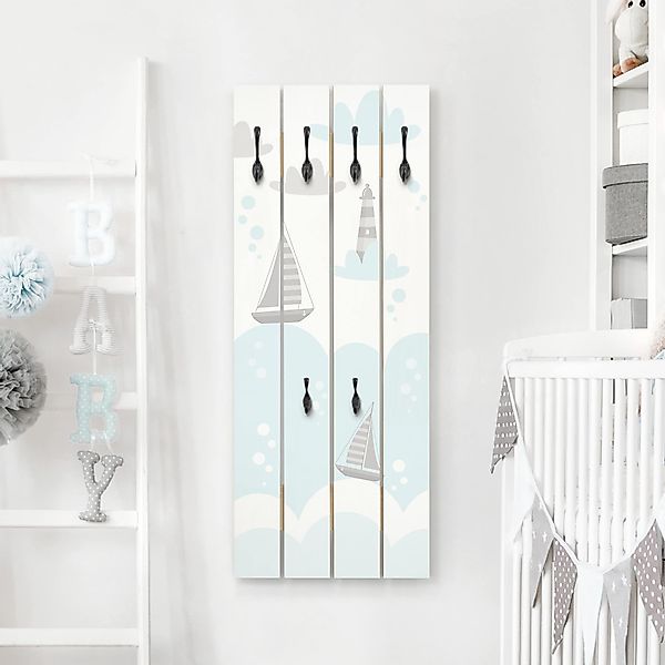 Wandgarderobe Holzpalette Wolken mit Wal und Leuchtturm günstig online kaufen