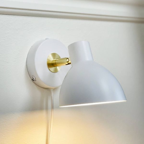 Dyberg Larsen Wandlampe Lilje, weiß, Ø 16 cm, Metall günstig online kaufen