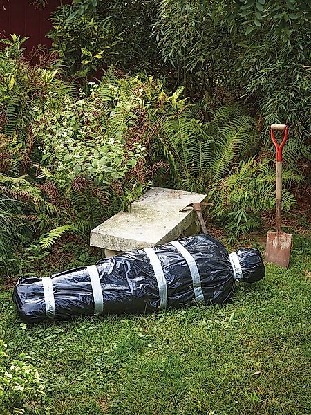 Fun World Dekofigur Leiche im Sack - Gruselige Horror Halloween Deko, Makab günstig online kaufen