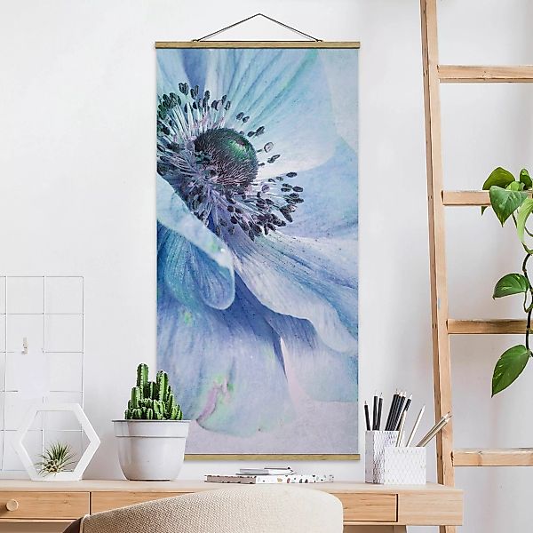 Stoffbild Blumen mit Posterleisten - Hochformat Blüte in Türkis günstig online kaufen