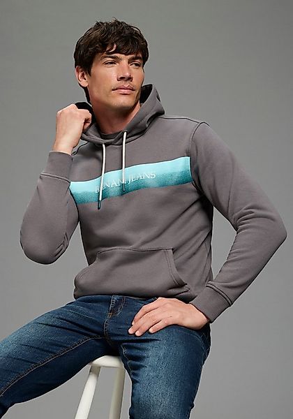 Bruno Banani Kapuzensweatshirt mit Kapuze und Kordelzügen, mit Kängurutasch günstig online kaufen