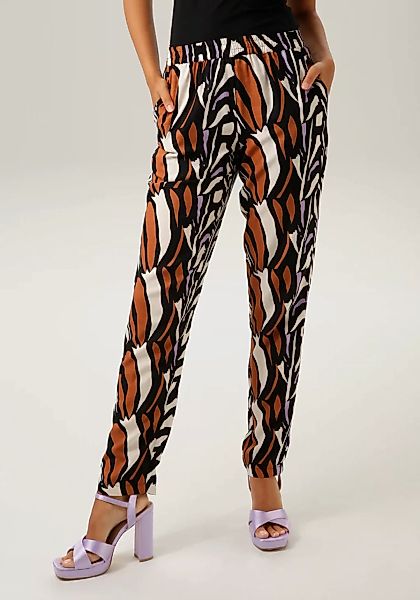 Aniston CASUAL Schlupfhose, mit trendfarbenen, graphischen Druck günstig online kaufen