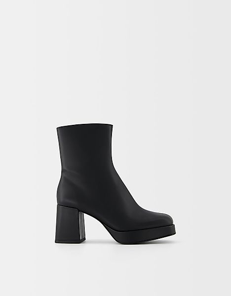 Bershka Plateau-Stiefeletten Mit Breitem Absatz Damen 37 Schwarz günstig online kaufen